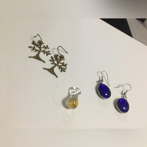 Earrings and glass pendant